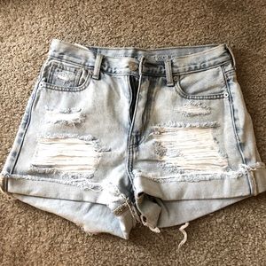 AE Mom Jean shorts!